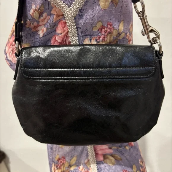 Coach poppy glossy liquid leather top handle mini pouch shoulder bag - Picture 11 of 16